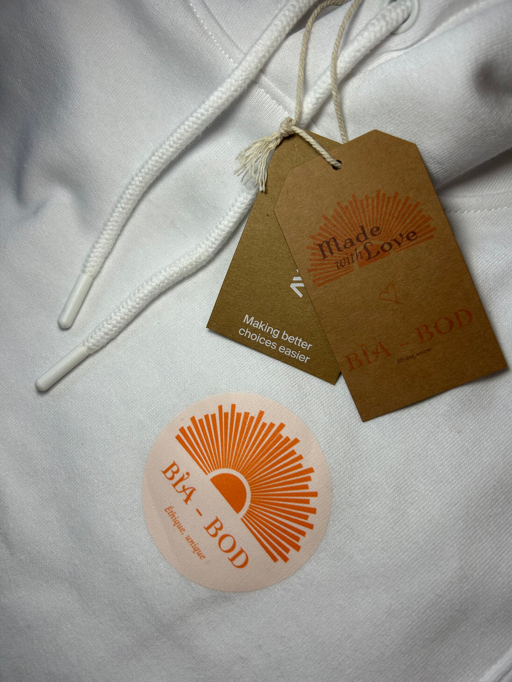 Hoodie Unisexe - Cœur tanique